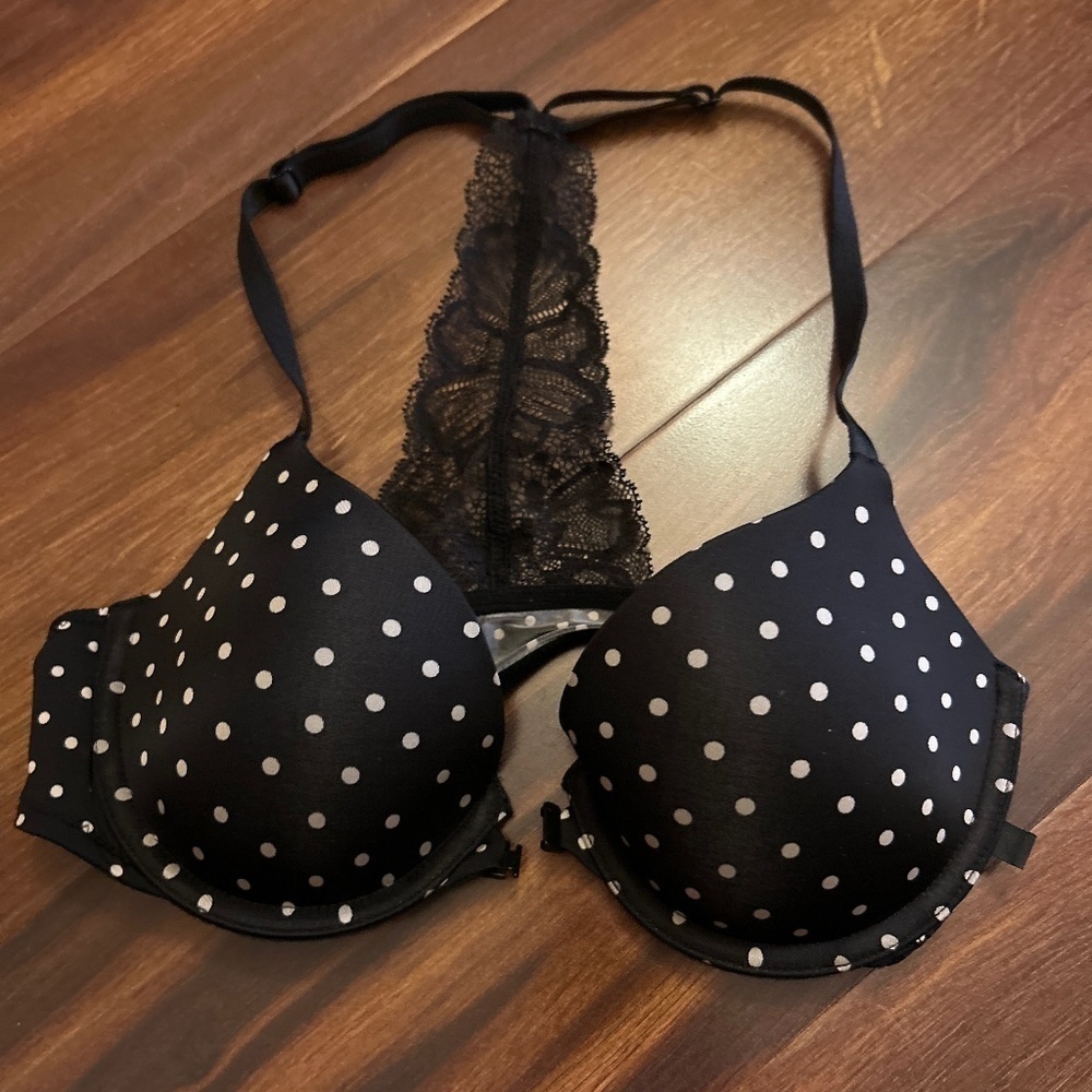 🌿SALE🌿VICTORIA'S SECRET Racerback Underwire Bra size 32C
